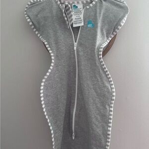 Love to dream Gray Baby Swaddle with Zipper
